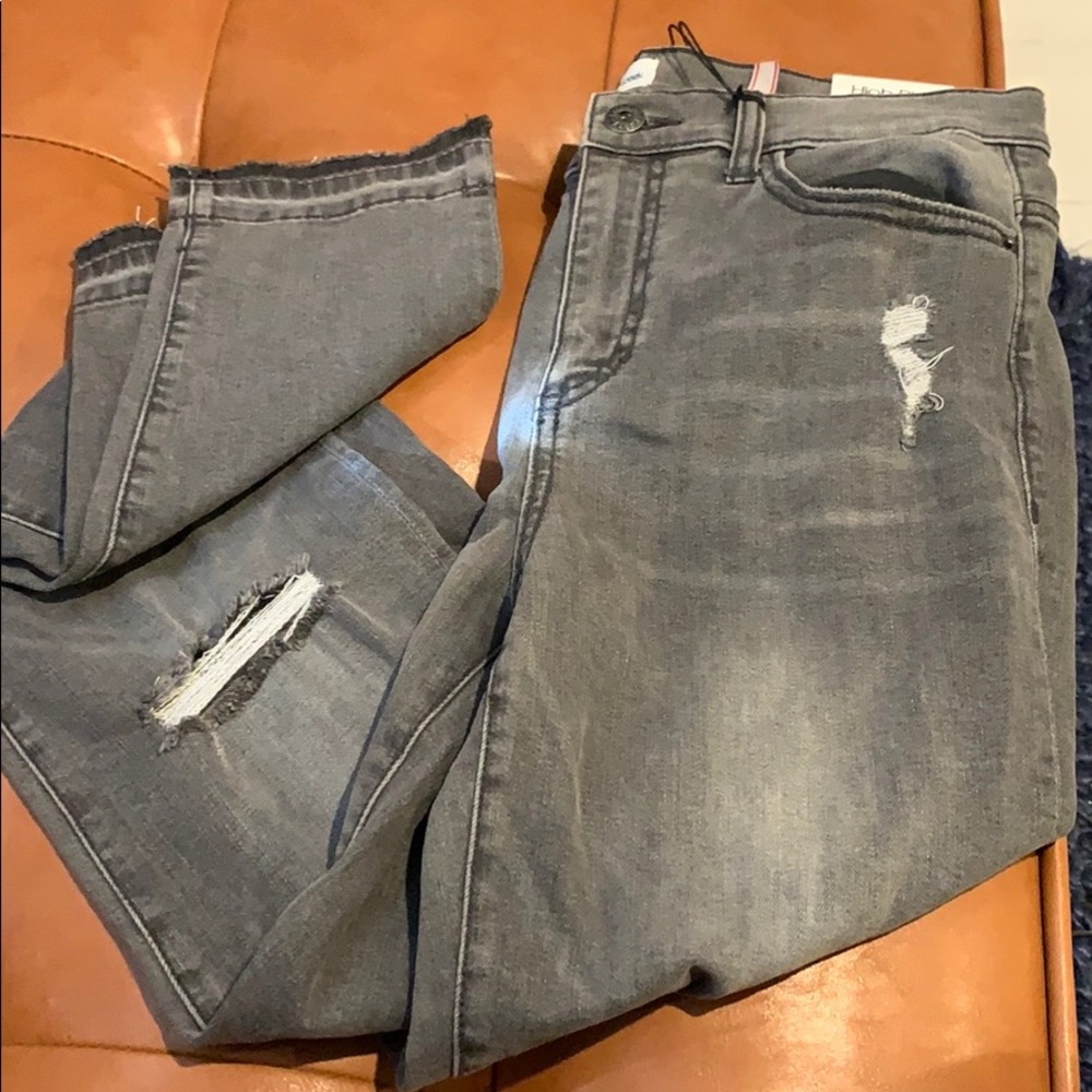Boutique skinny jeans raw hem destroyed 9